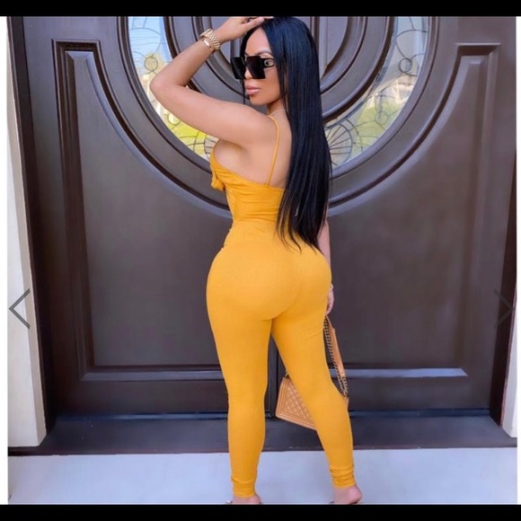 Rue Tied Jumpsuit - Picture 2 of 2